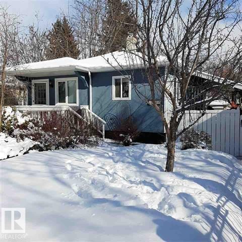 Front of 10447 143 St