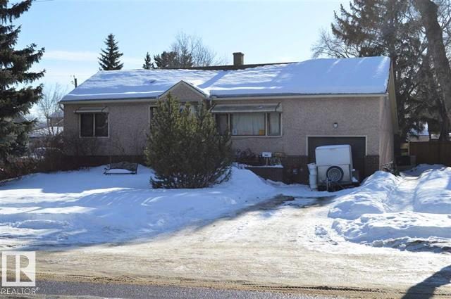 Front of 12811 113 Ave