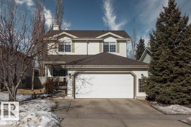 Front of 12 Hamilton Cr