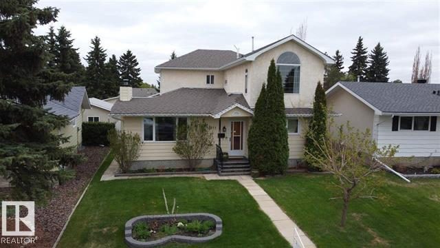Front of 10911 36A Ave