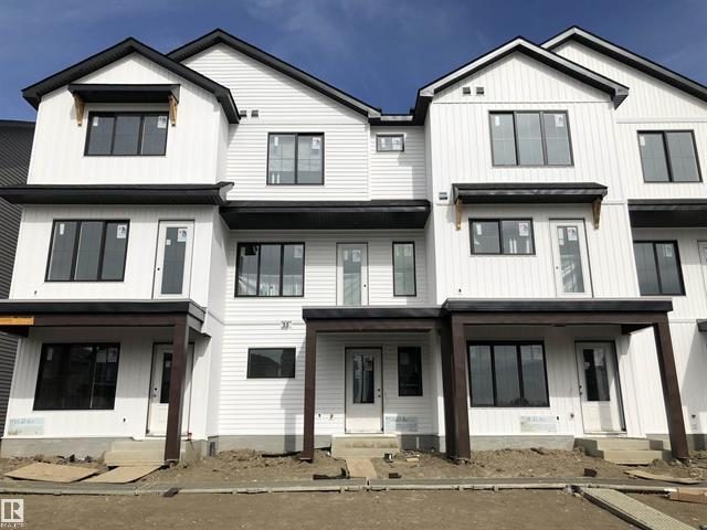 Front of 156 Secord Dr