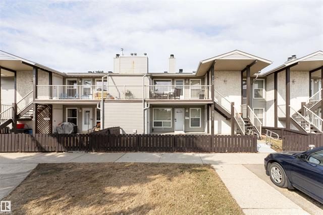 Front of 9273 172 St