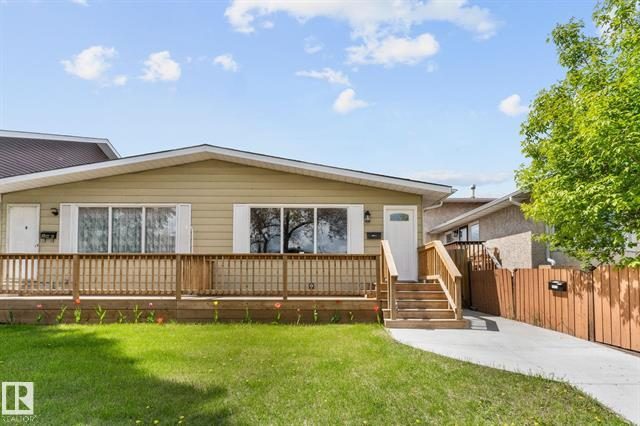 Front of 10448 154 St