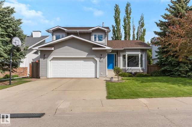 Front of 6007 183 St
